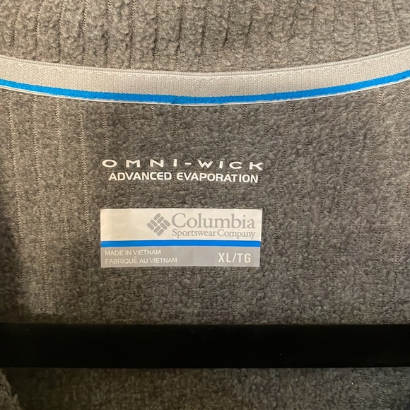 Columbia Omni Wick advanced evaporation 1/4 Zip lightweight Sweatshirt - Picture 2 of 6